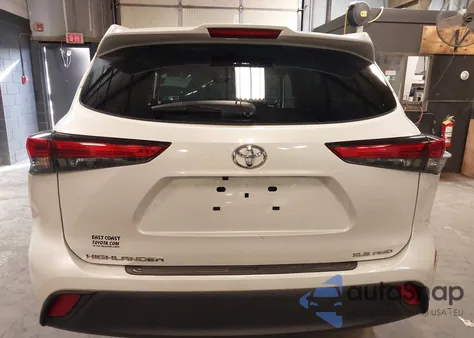 2023 Toyota Highlander Xle z USA, uszkodzony, nr VIN 5TDKDRBH9PS017312